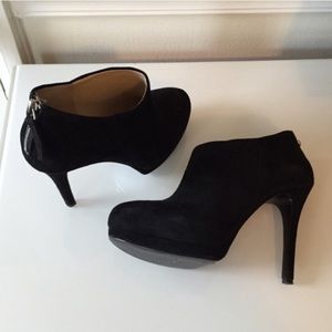 NINE WEST Black suede boots booties